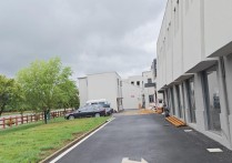 可以做隔层 | 新装修基地，有独栋位置佳，沿河配套商业，位置佳，仓库转让 | 工业地产平台