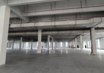 常州新北龙虎塘全新丙二类优先配备5吨货梯（5500㎡消防丙二类可分租仓库出租厂房出租（），配套完善