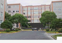 上海厂房出租：上海闵行松公路S高速独栋，大房东自有厂房单价便宜，可以，区位优势明显