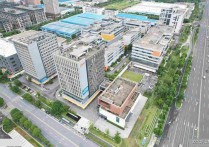 长沙县黄兴大道与螺丝塘路交汇处星沙黄兴大道3号线地铁口独栋首层72米1300㎡多层厂房出售（），首层