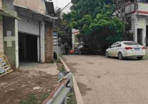 重庆南岸鸡冠石石龙村米自有350㎡单层大车进出交通便利厂房出租（），配套完善
