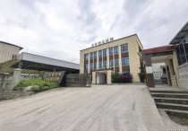 重庆南川裕华玻璃制瓶有限公司南川南平工业园工业园个人独栋现房空地3564㎡单层大车进出厂房出租（工业