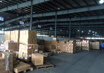  G1069 嘉定马陆浏翔公路靠近宝安公路单层带装卸平台6000平厂房仓库出租