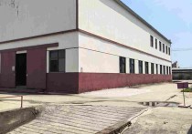 保定涞水河北省市涞水县城东112国道旁县独立独立水电通行便利2038㎡精装修层高7.5米厂房出租（北