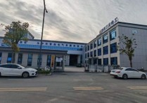 西安高新周边沣西新城单层钢结构+赠送超大500㎡独门独院精装修厂房出售（），配套完善