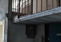 大连开发区保税区华盛达模具园  （三层 位置1100㎡交通便利可分租厂房出租（保税区），配套完善