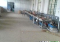  G0438 奉贤青村镇南奉公路单层2500平方厂房仓库出租 0.55元 电大